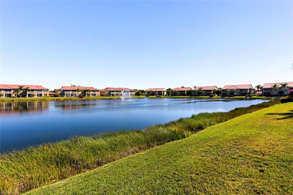 HUNTINGTON LAKES - Residential