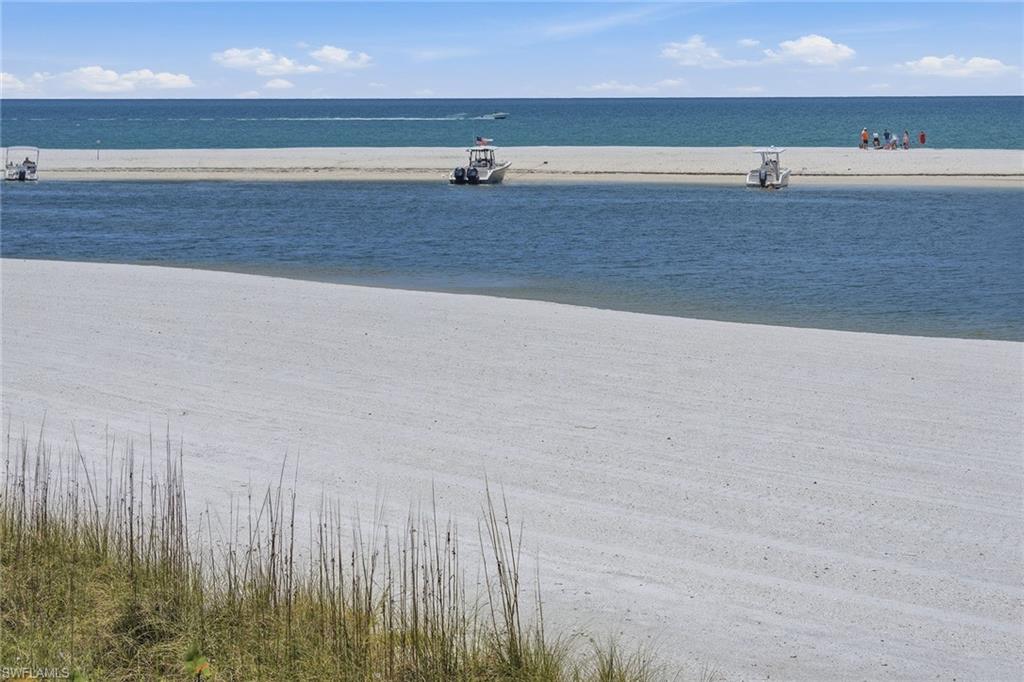 HIDEAWAY BEACH - Residential