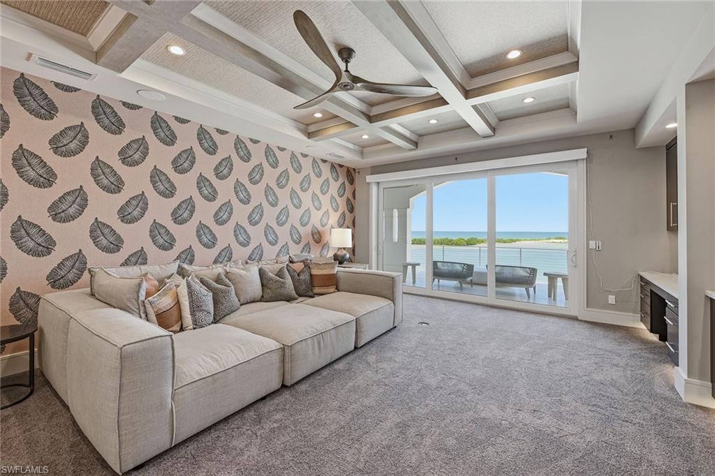 HIDEAWAY BEACH - Residential