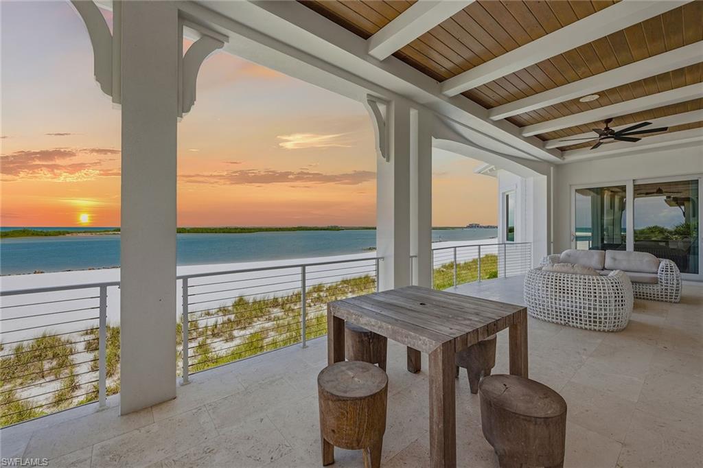 HIDEAWAY BEACH - Residential