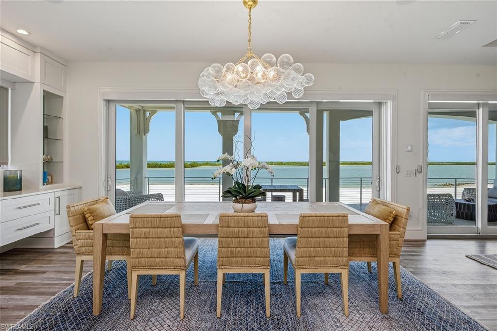 HIDEAWAY BEACH - Residential
