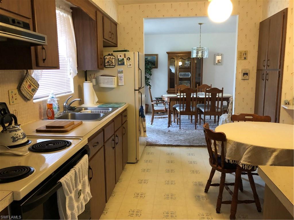 WEDGEWOOD - Residential