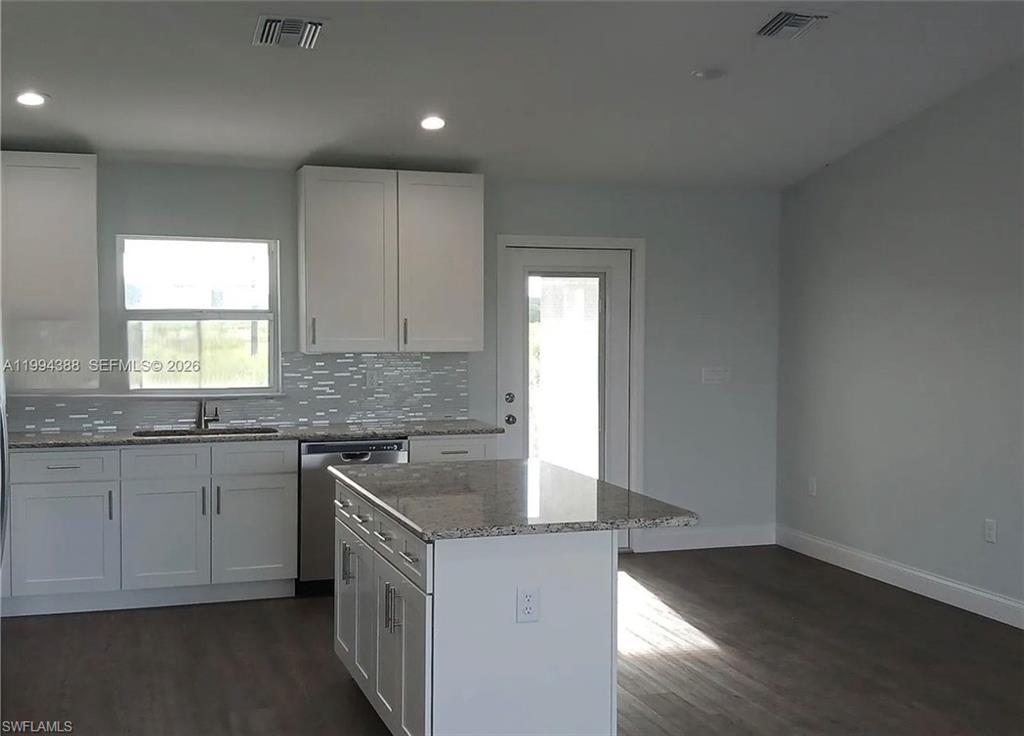 LABELLE - Residential Lease