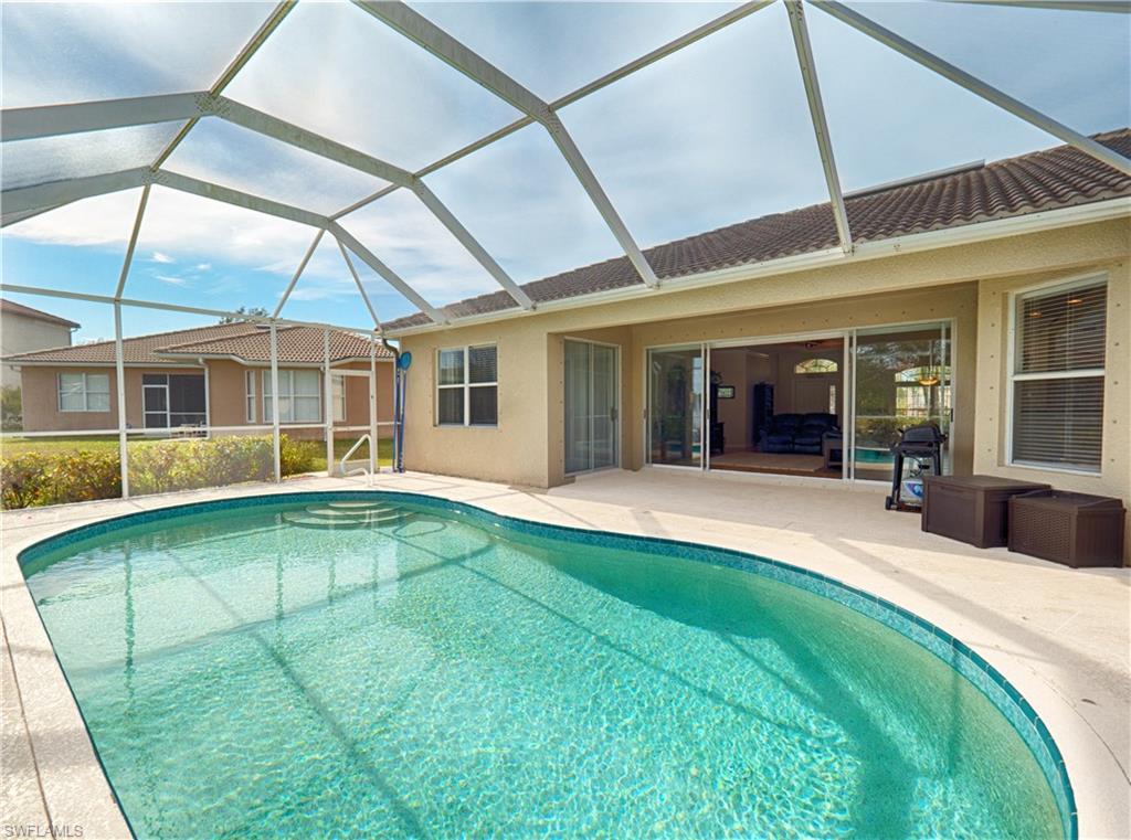LAUREL LAKES - Residential