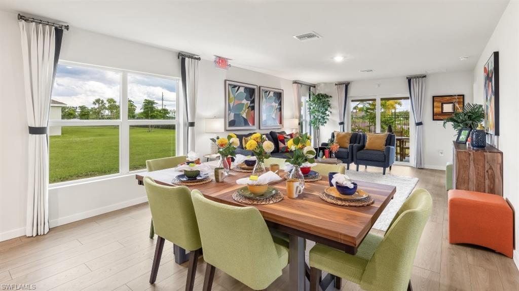CORAL BAY - Residential