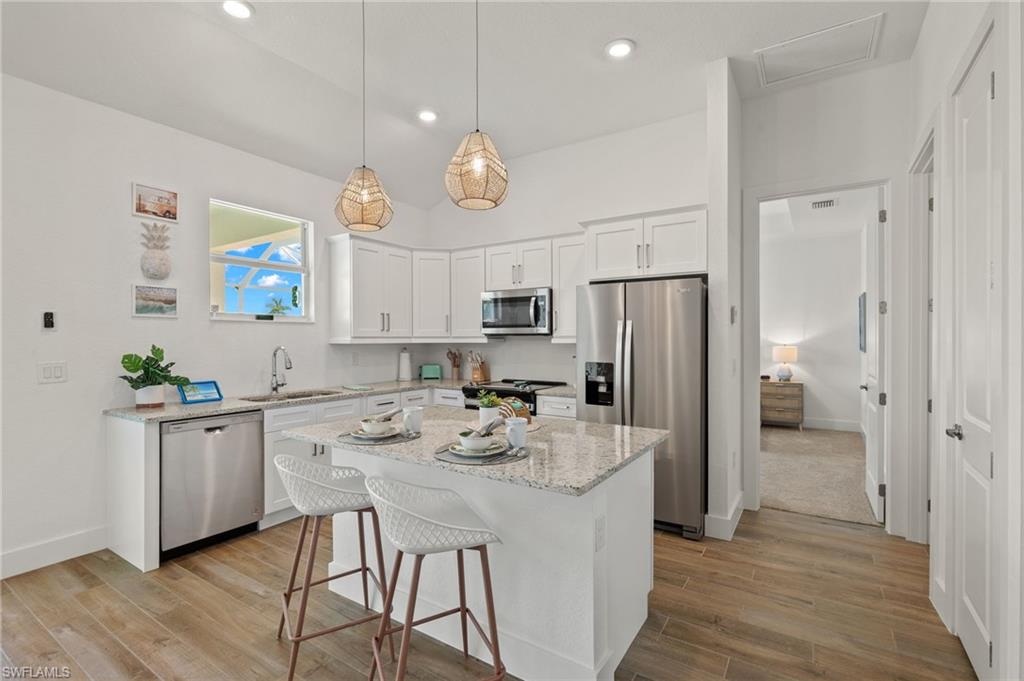CAPE CORAL - Residential Lease