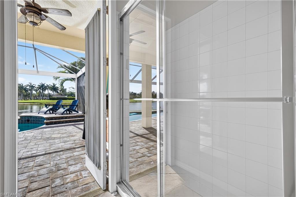 CORAL LAKES - Residential