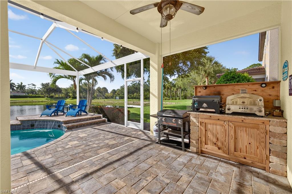 CORAL LAKES - Residential