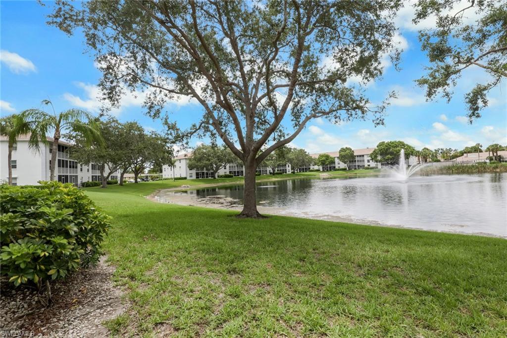 VICTORIA LAKES - Residential
