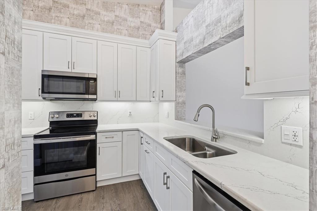 BRIDGEWAY - Residential