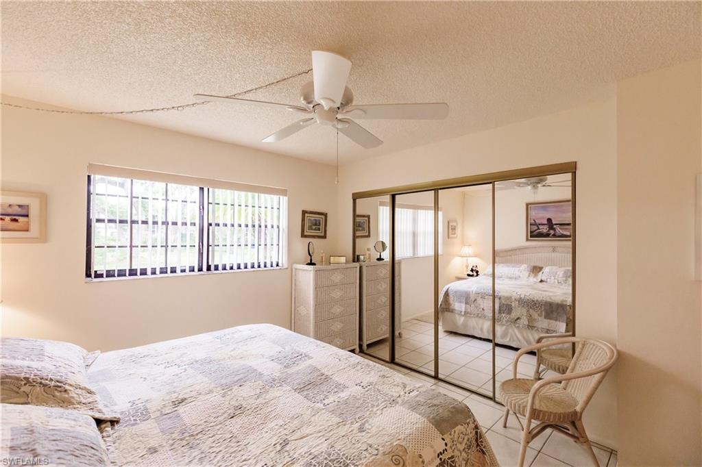 OAK FOREST VILLAS - Residential
