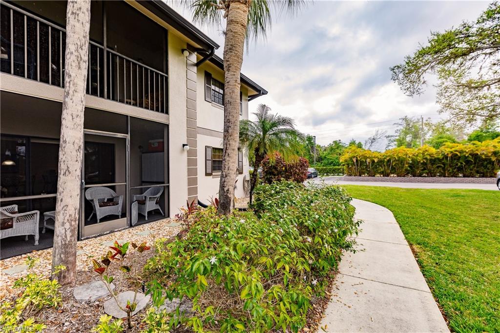 OAK FOREST VILLAS - Residential