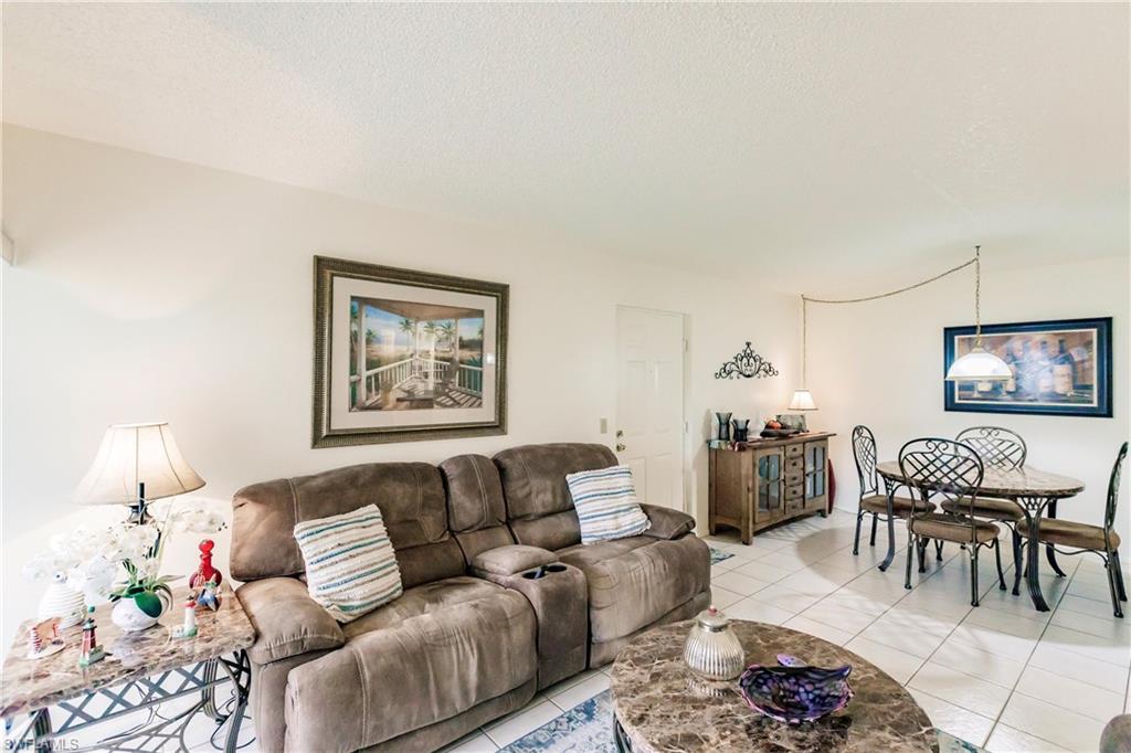 OAK FOREST VILLAS - Residential