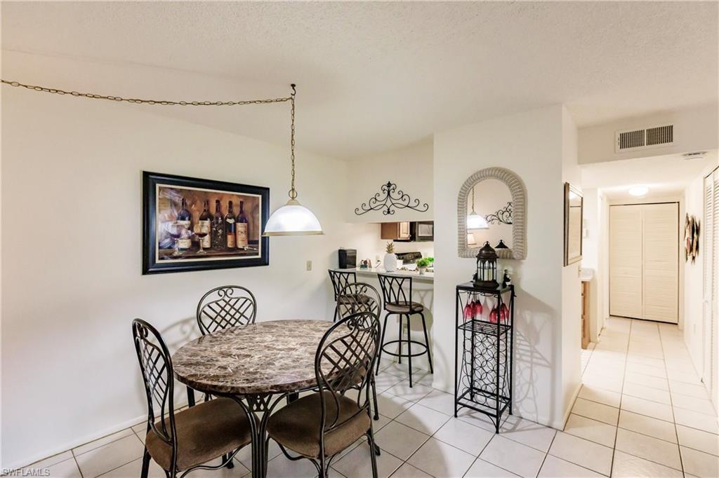 OAK FOREST VILLAS - Residential