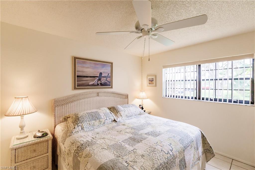 OAK FOREST VILLAS - Residential