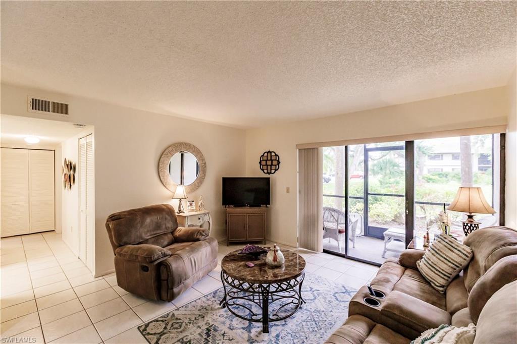 OAK FOREST VILLAS - Residential