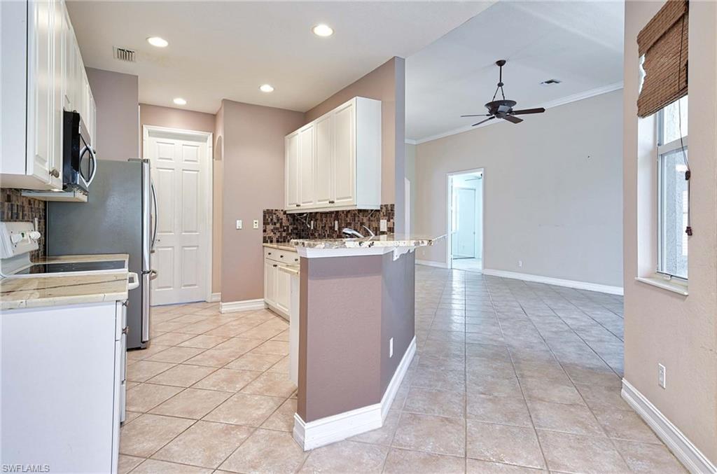 SANCTUARY POINT - Residential