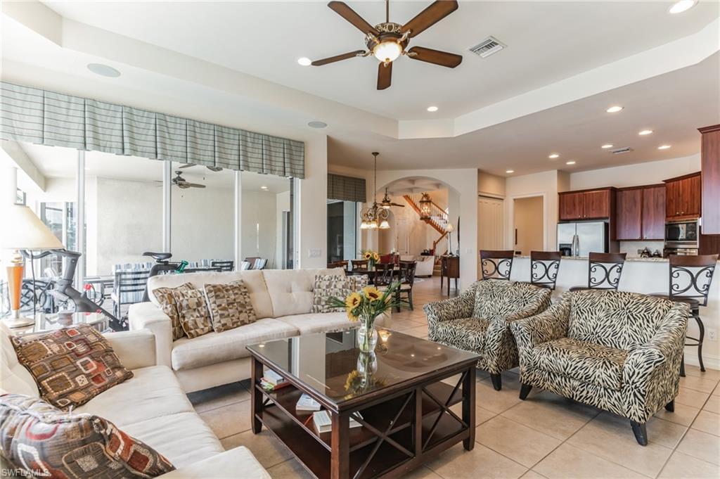 MARCO BEACH - Residential