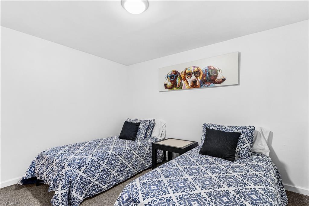 COACHLIGHT MANOR MOBILE HOME - Residential