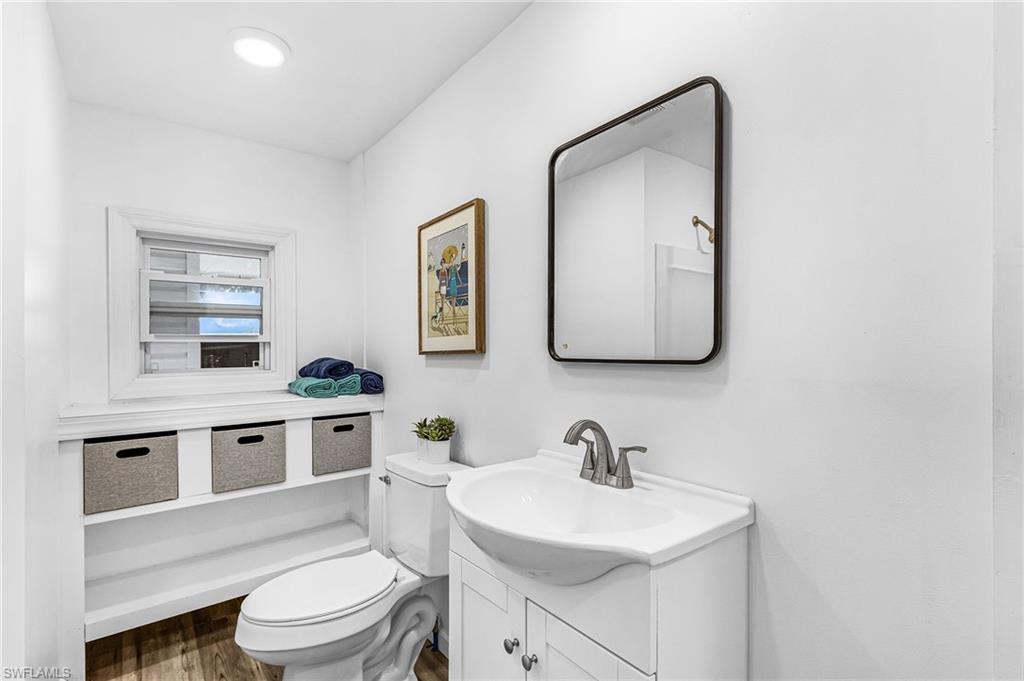 COACHLIGHT MANOR MOBILE HOME - Residential