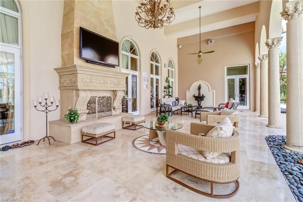 QUAIL WEST - Residential