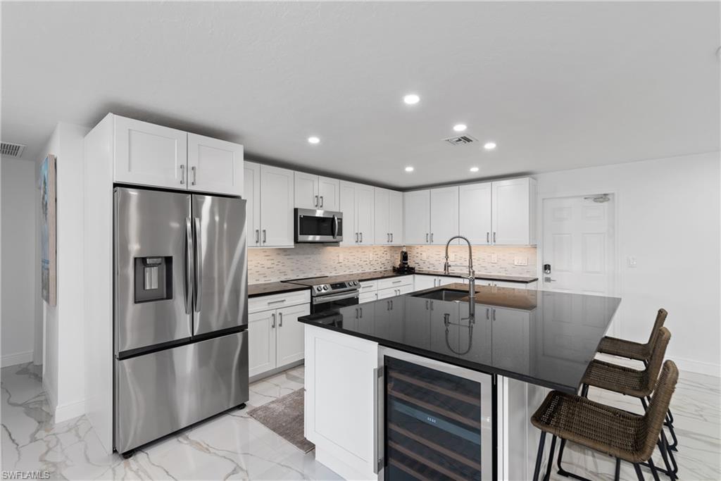KINGS LAKE - Residential Lease