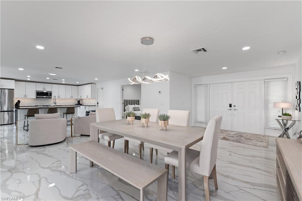 KINGS LAKE - Residential Lease