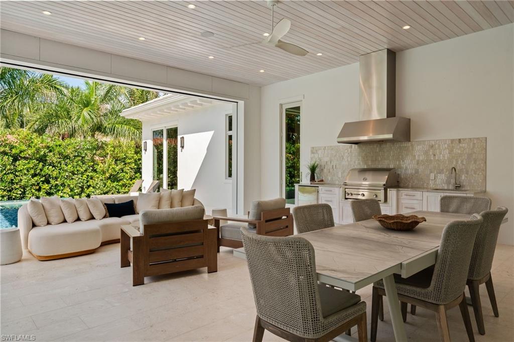 PARK SHORE - Residential