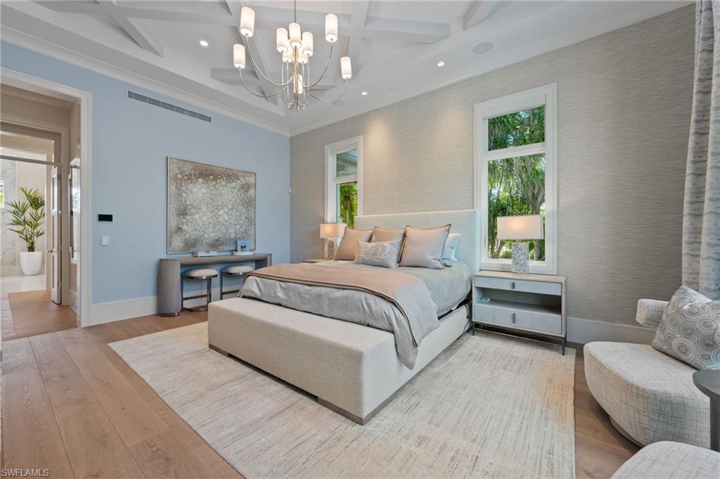 PARK SHORE - Residential