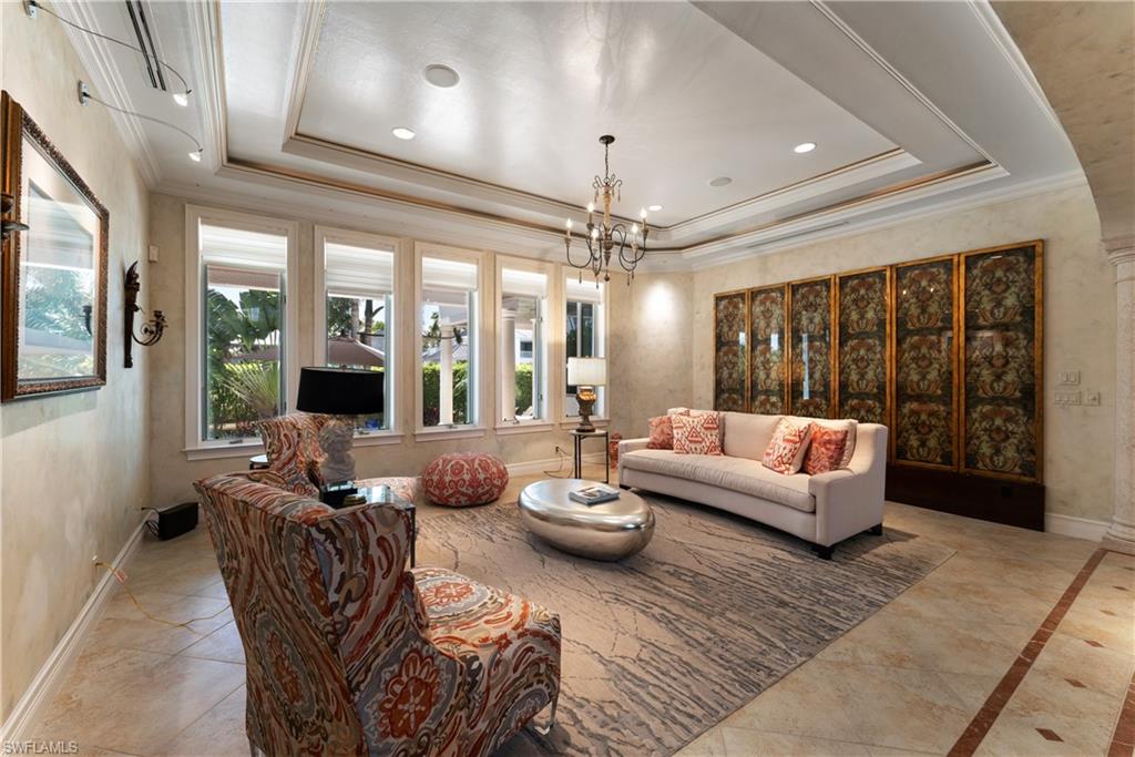 AQUALANE SHORES - Residential