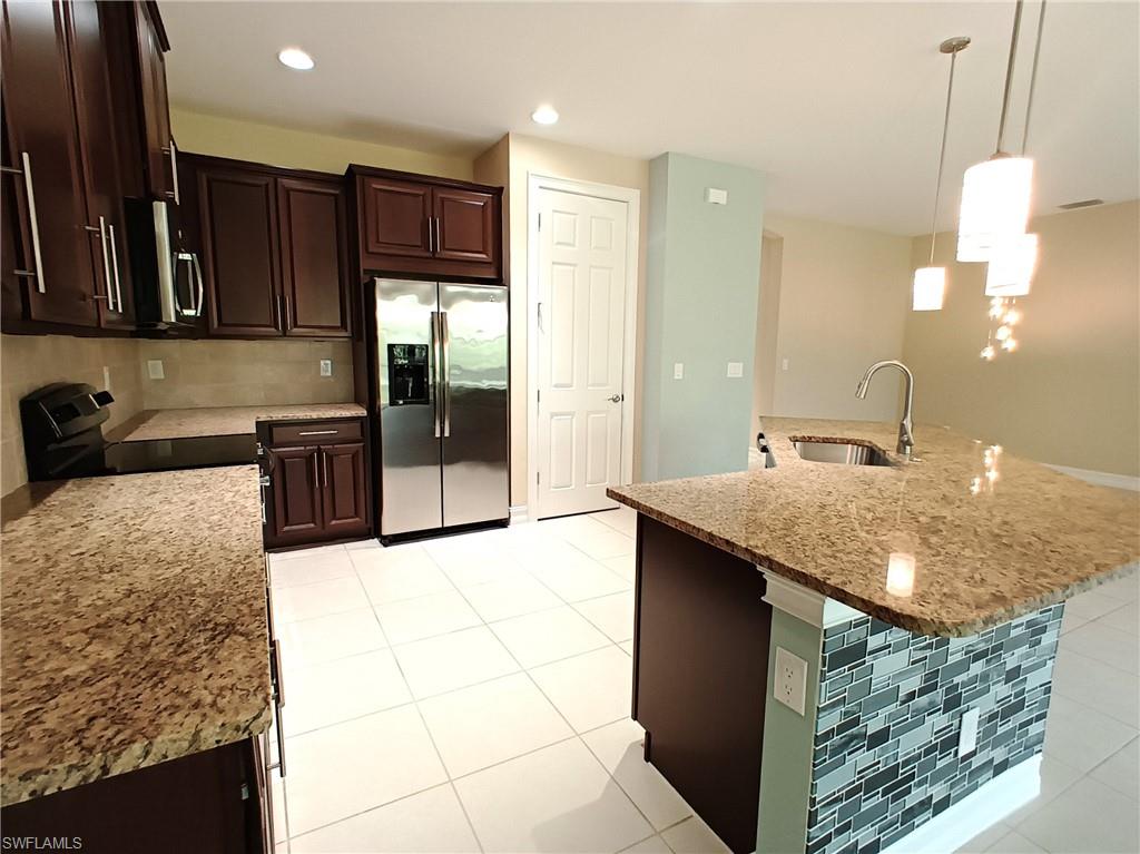 MAGNOLIA LANDING - Residential Lease