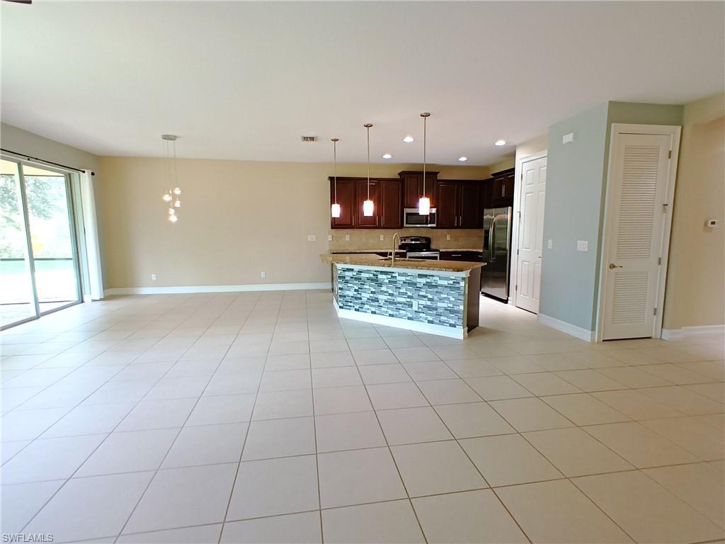 MAGNOLIA LANDING - Residential Lease