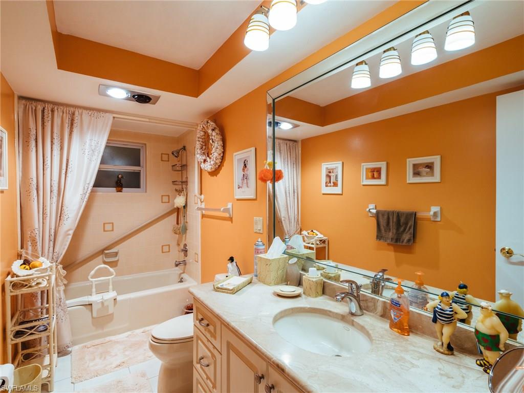PINELAKE SUBDIVISION - Residential
