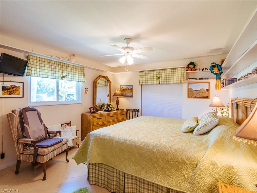 PINELAKE SUBDIVISION - Residential