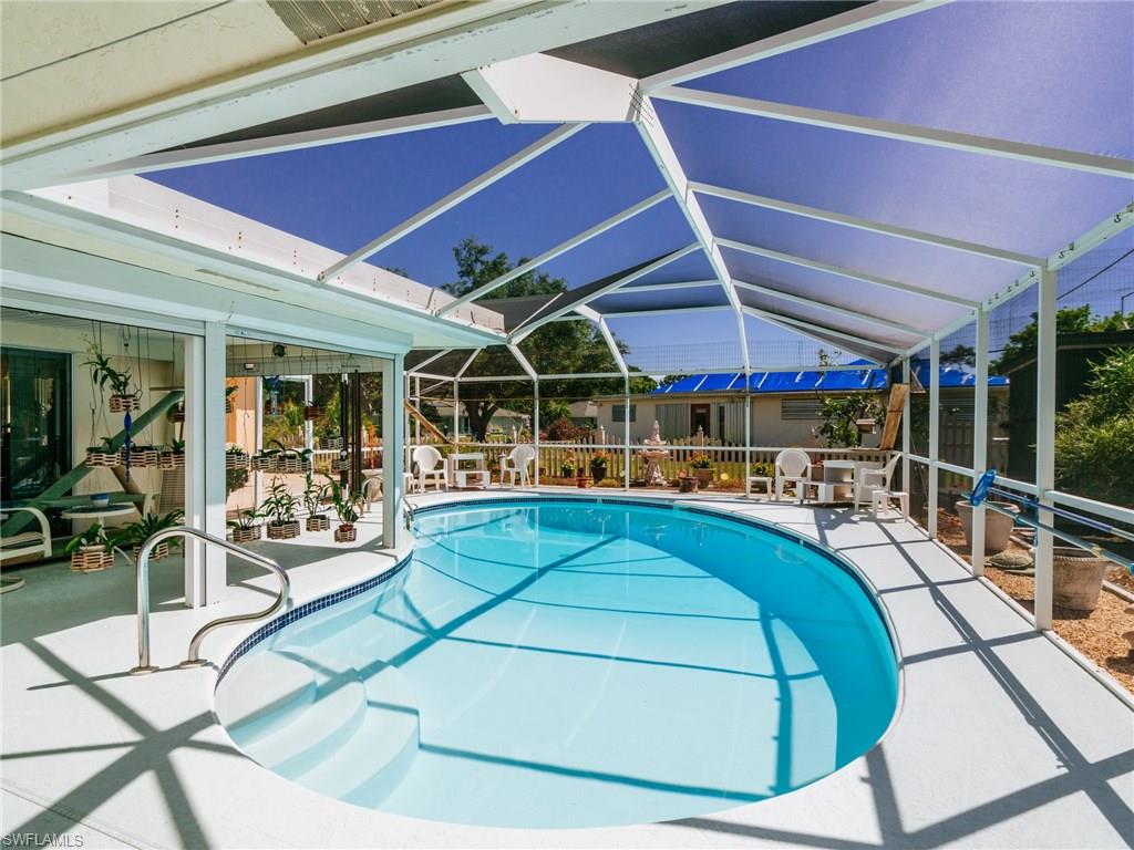 PINELAKE SUBDIVISION - Residential