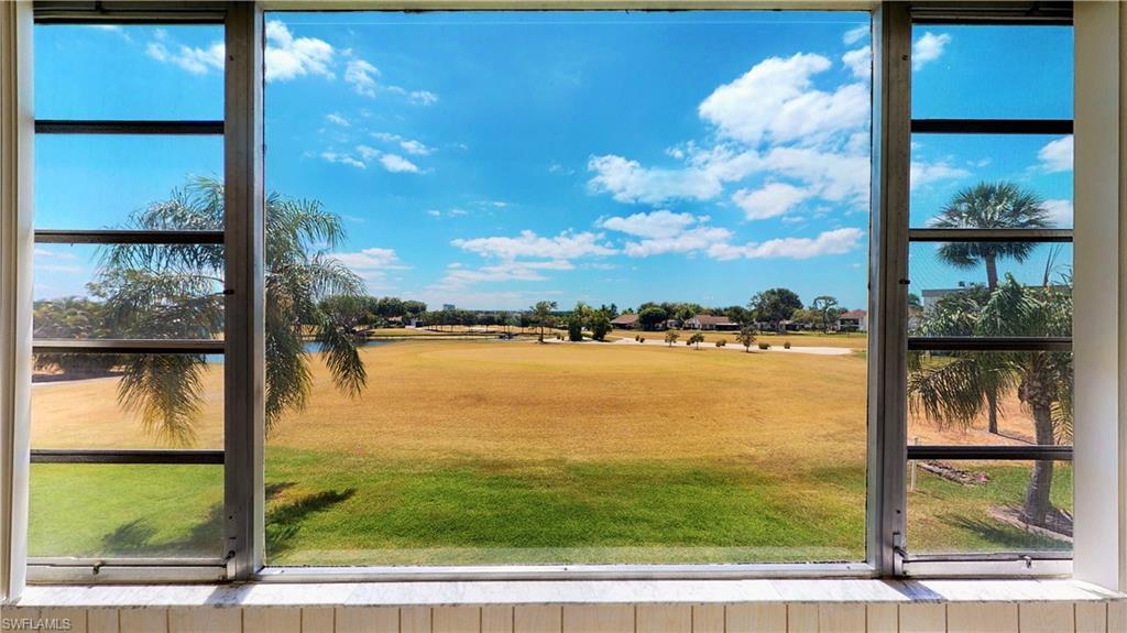 SEVEN LAKES - Residential