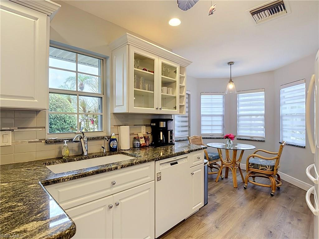 HERONS GLEN - Residential Lease