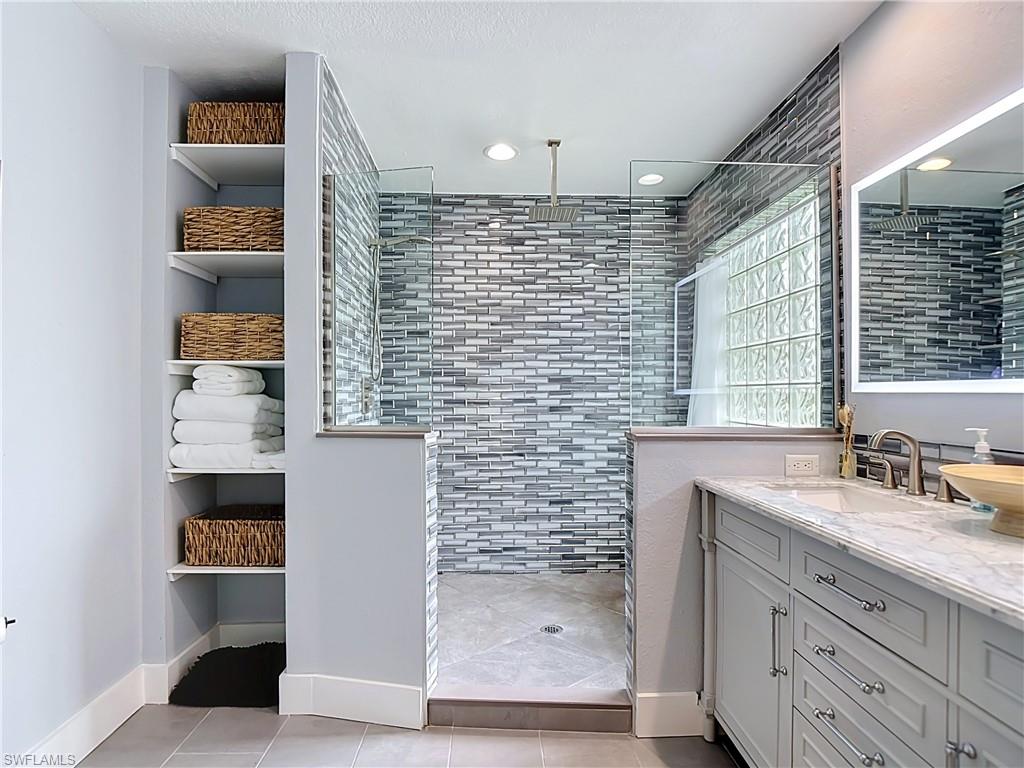 HERONS GLEN - Residential Lease