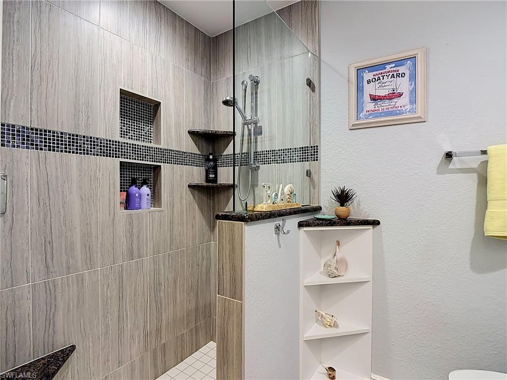 HERONS GLEN - Residential Lease