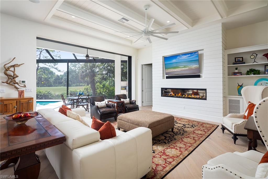 COLLIERS RESERVE - Residential