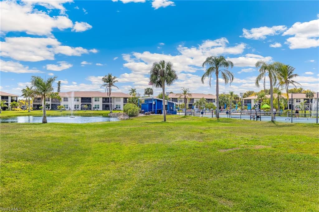 DAVIS LAKE CONDO - Residential