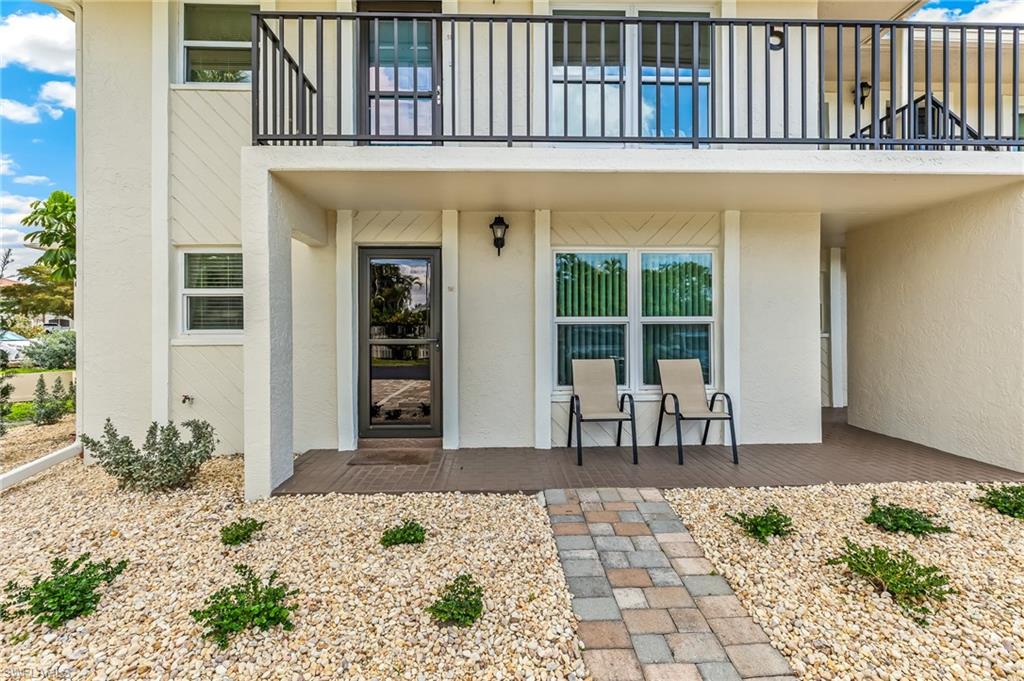DAVIS LAKE CONDO - Residential