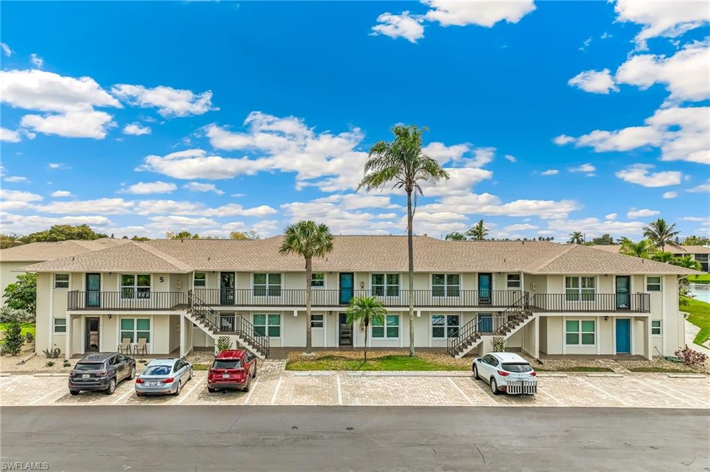 DAVIS LAKE CONDO - Residential