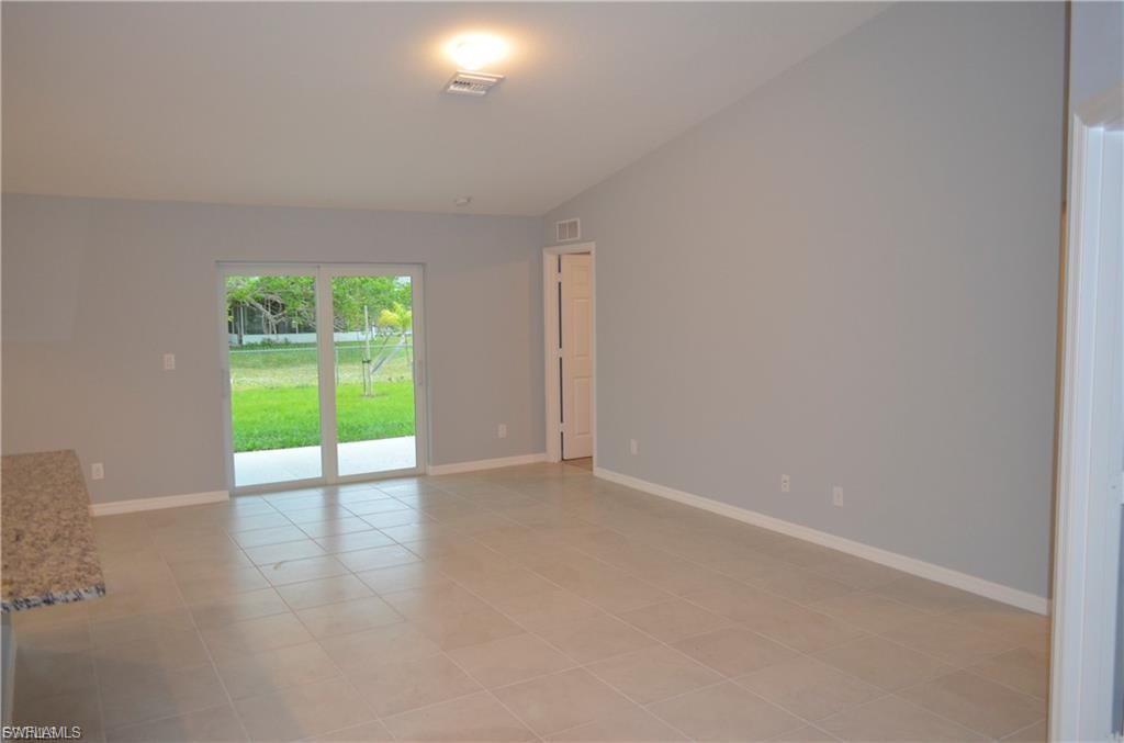 CAPE CORAL - Residential Lease