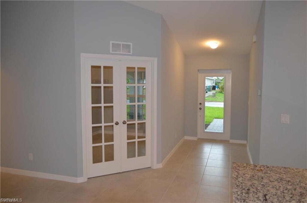 CAPE CORAL - Residential Lease