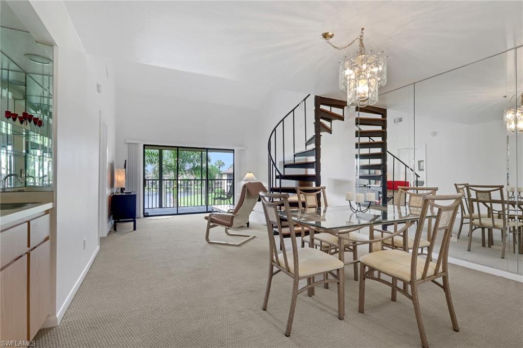 ADMIRALTY YACHT & RACQUET CLUB - Residential