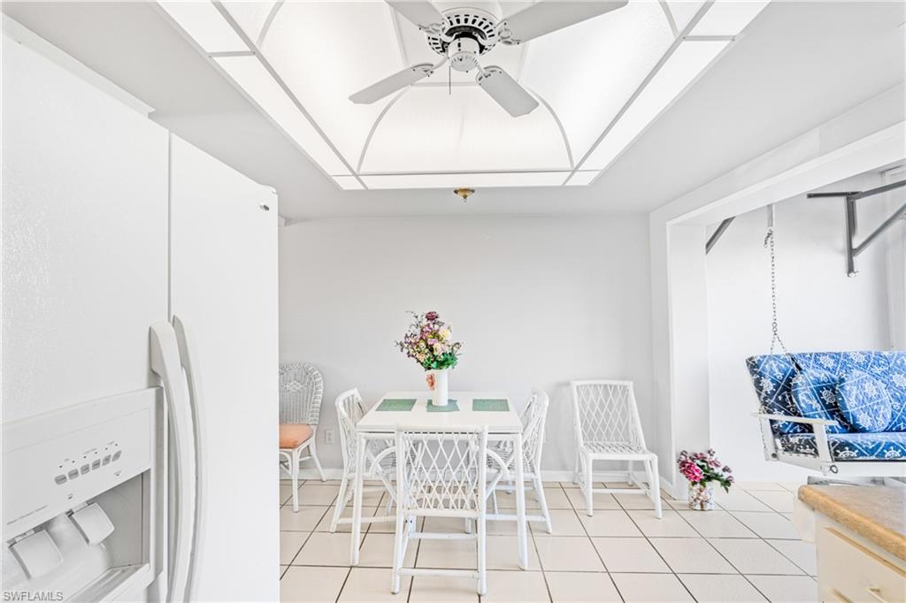 FAIRWAYS CONDO - Residential