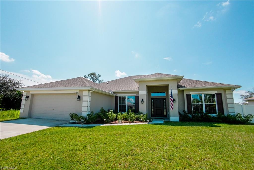CAPE CORAL - Residential