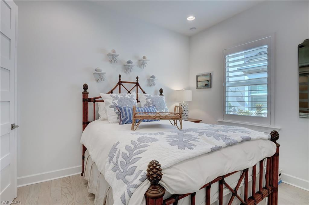 ISLES OF COLLIER PRESERVE - Residential