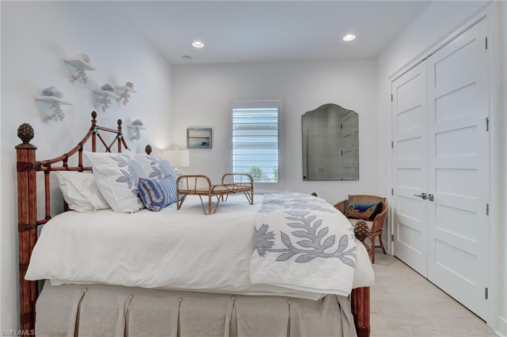 ISLES OF COLLIER PRESERVE - Residential